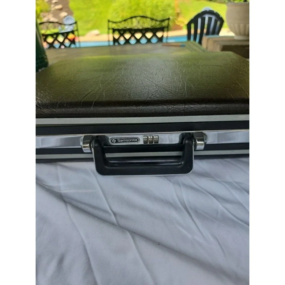 Vintage Samsonite Brown Hard Shell Briefcase Attache Organizer Combo Lock